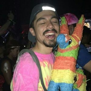 Meet your Posher, Brandon