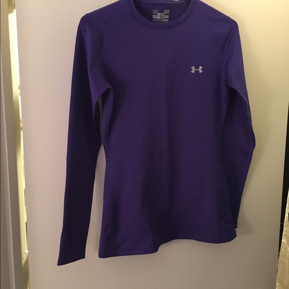 Women's Under Armour top
