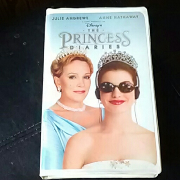 WALT DISNEY'S THE PRINCESS DIARIES VHS MOVIE - Picture 1 of 2