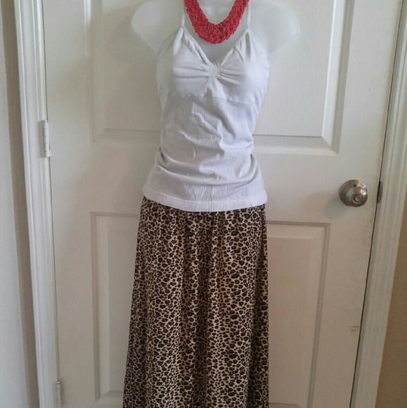Long leopard print skirt