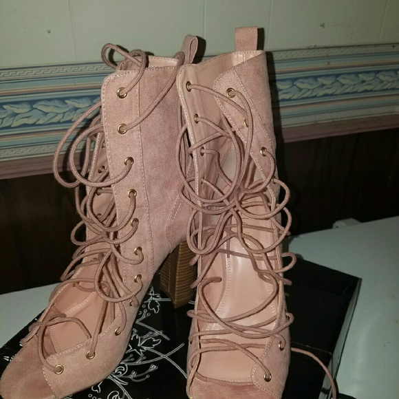 Pink lace up booties - Picture 2 of 3