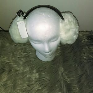 Jumbo White earmuffs