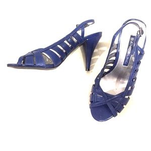 Blue bandolino strapped sandals