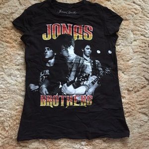 Jonas Brothers shirt