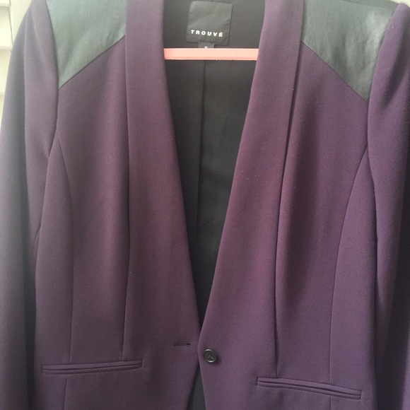 Jacket - Picture 2 of 3