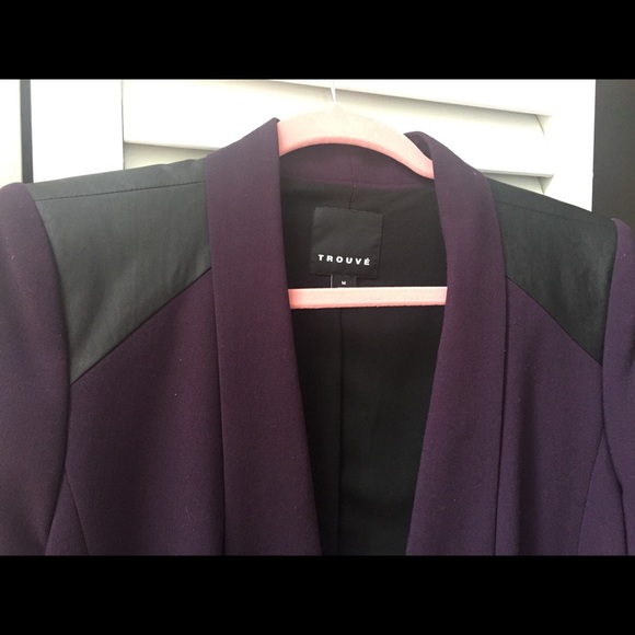 Jacket - Picture 3 of 3
