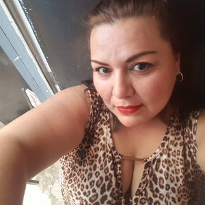 Meet your Posher, Mireya