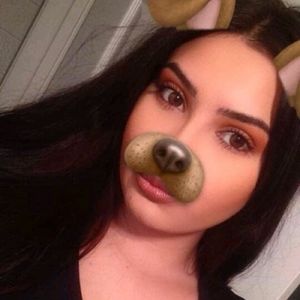 Meet your Posher, Maria fernanda