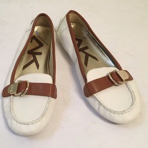 Barely worn Anne Klein Loafers Driving Shoes 7.5
