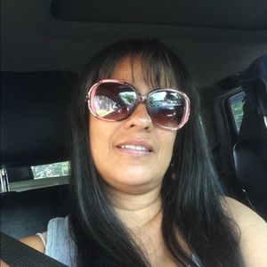 Meet your Posher, Josephine