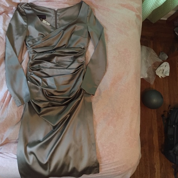 Talbot runhof champagne dress.