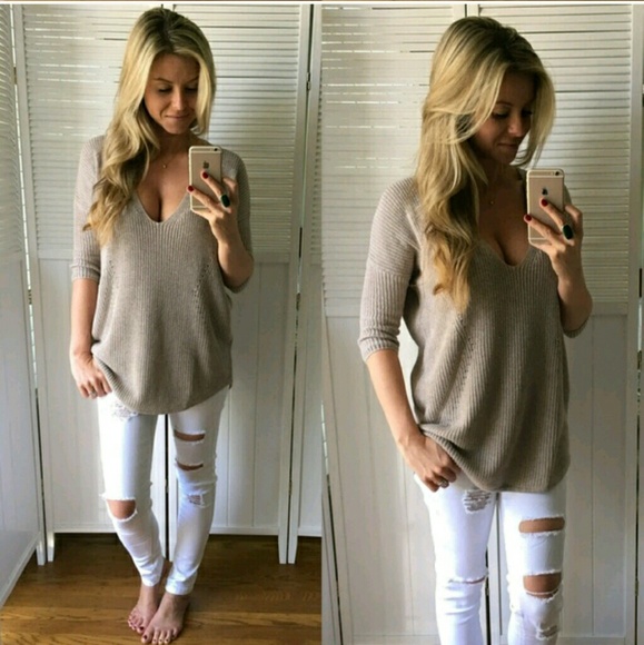 Express Sweaters - ✨HP✨ EXPRESS sweater