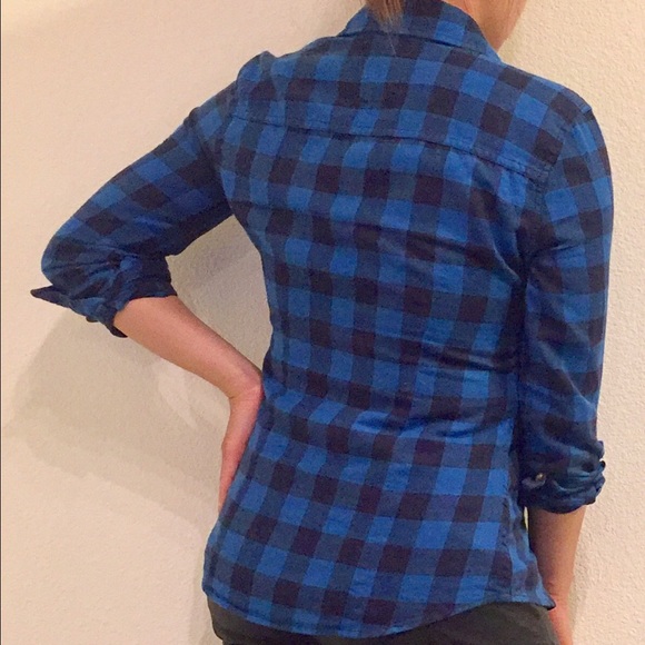 🎉Host Pick🎉Abercrombie Flannel Button Down - Picture 3 of 4