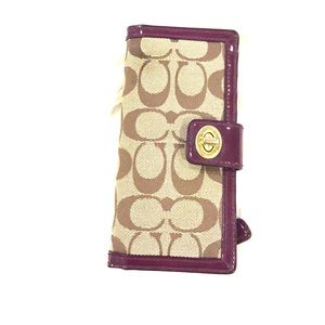 Coach signature check wallet