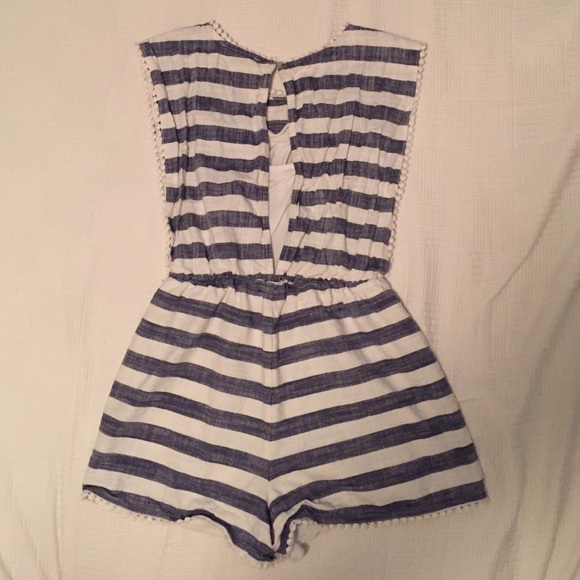 Copper key stripped romper. Never used. - Picture 2 of 4