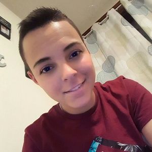 Meet your Posher, Mallory