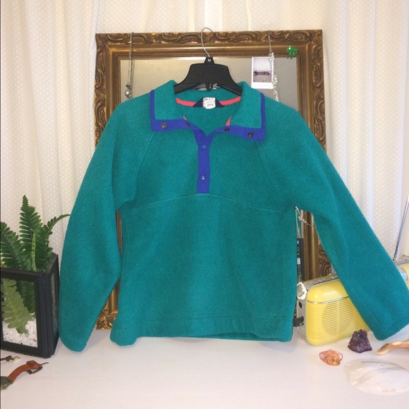 Retro Patagonia-Style Pullover