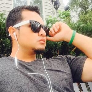 Meet your Posher, Erick anderson