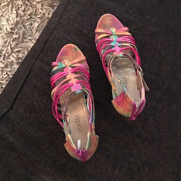 Platform sander w back zip Vanelli