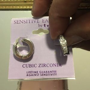 Cute earrings never worn Cubic Zirconia by Trendi