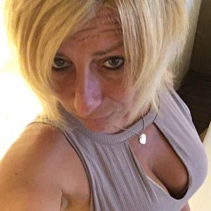 Meet your Posher, Stacie