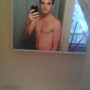 Meet your Posher, Travis