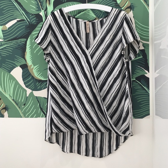 Striped wrap top - Picture 3 of 3