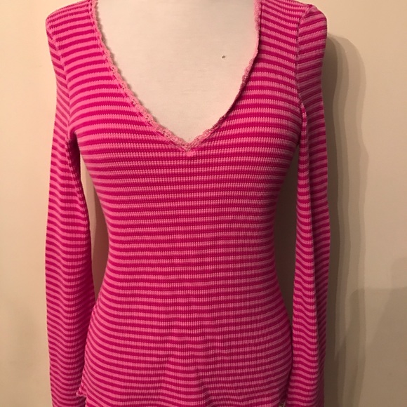 🎉HP🎉 MEDIUM VICTORIA'S SECRET TOP - Picture 2 of 4