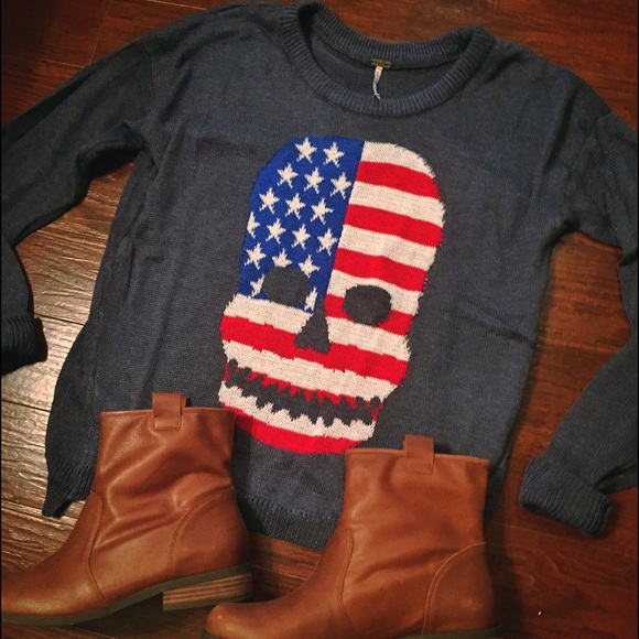 ✨Last One✨American Skull Sweater - Picture 4 of 8