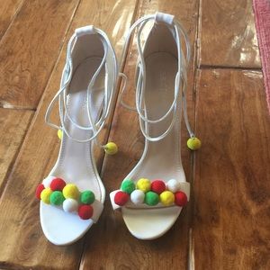 Pom Pom heels