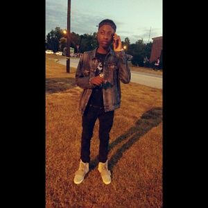 Meet your Posher, Tomel