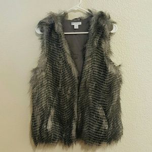Nwot fur vest