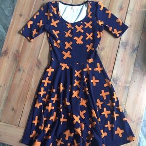 Like new, Lularoe Nicole Sz S