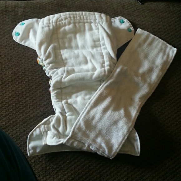 CLOTH DIAPERS BUNDLE - Picture 2 of 4