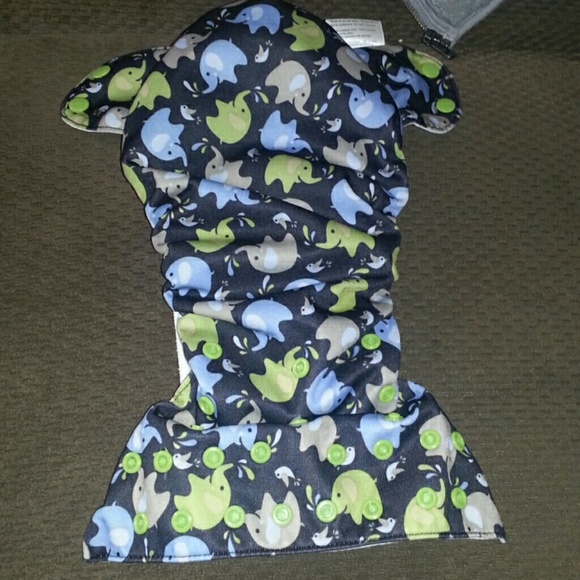 CLOTH DIAPERS BUNDLE - Picture 4 of 4