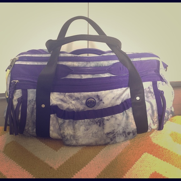 lululemon athletica Handbags - LuluLemon Run Bag in purple tie dye