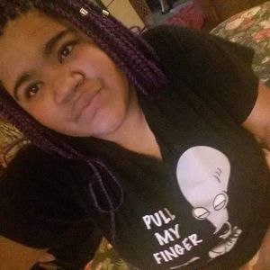 Meet your Posher, Caroline