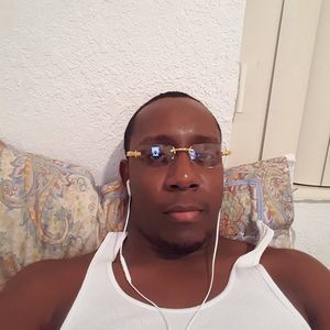 Meet your Posher, Jean