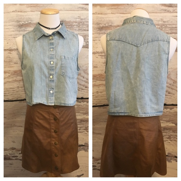 NWOT button up denim crop top