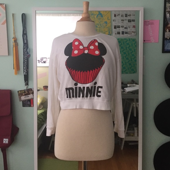 NWOT Disney Minnie Mouse crop sweatshirt