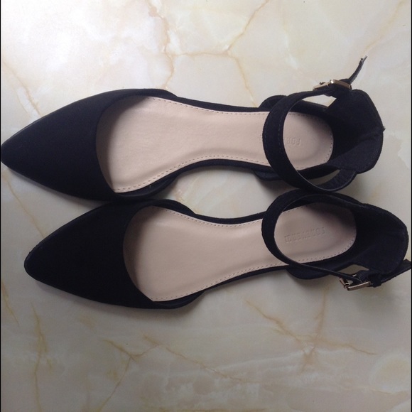 Black flats