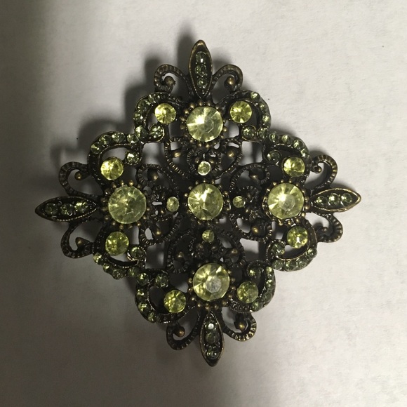 Cute/ Stylish/ Vintage Brooch