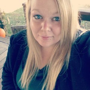 Meet your Posher, Christa