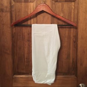 OS LuLaRoe pale baby blue leggings