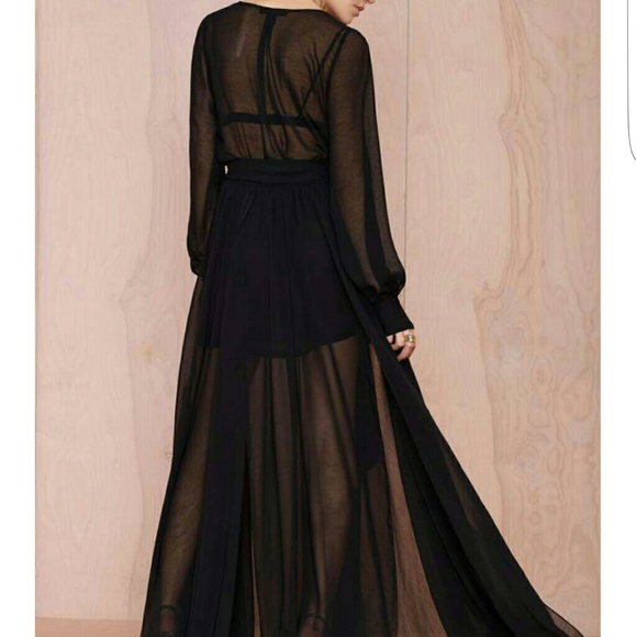 Dress - Picture 2 of 3