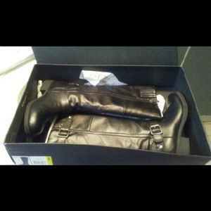 Kenneth Cole Reaction boots