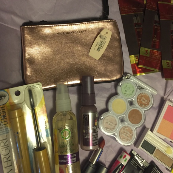 ALL BRAND NEW NEVER TOUCHED - Picture 2 of 4