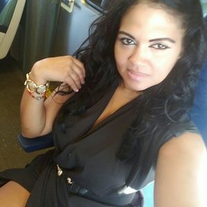 Meet your Posher, Yajaira