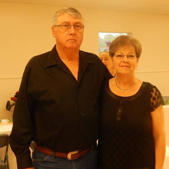 Meet your Posher, Sandra - Picture 1 of 1