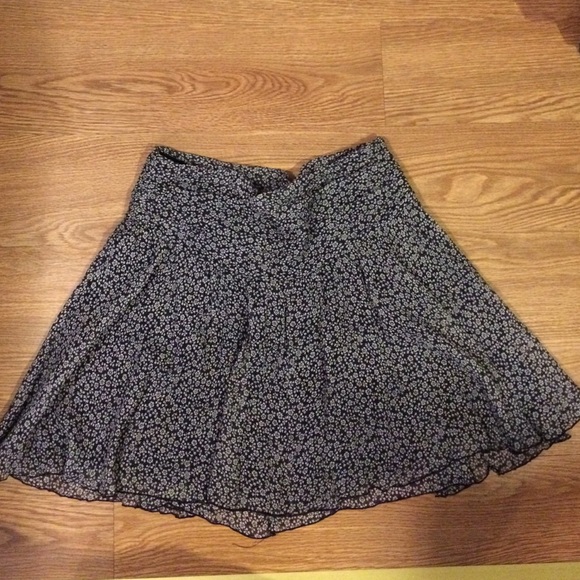 Express 100% silk floral skirt